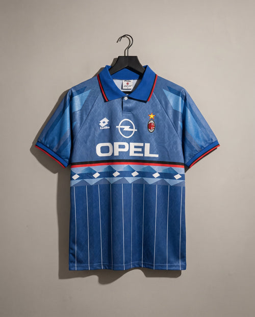 AC Milan Visitante 1995 retro shirt front